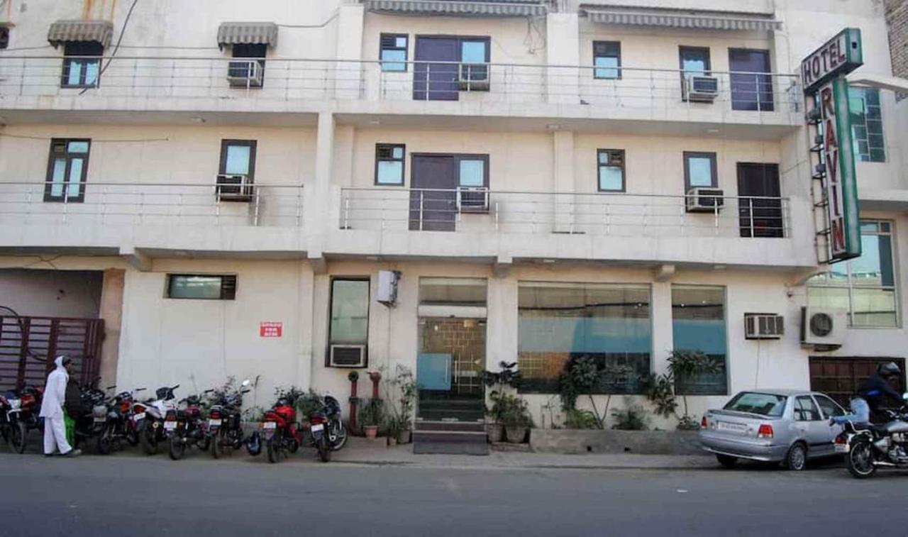 Hotel Star Light Nueva Delhi Exterior foto